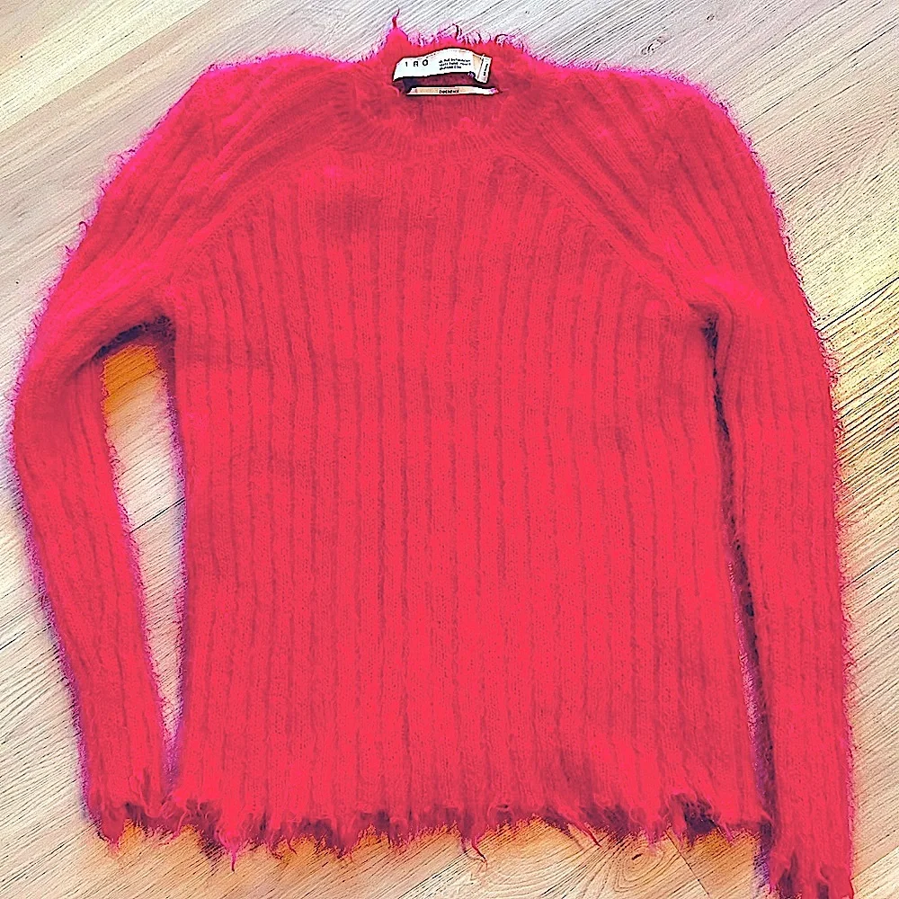 IRO Mohair Wool Sweater M Pink Fringed Hem Fuzzy Feminine Luxury Old Money - Picture 4 of 12